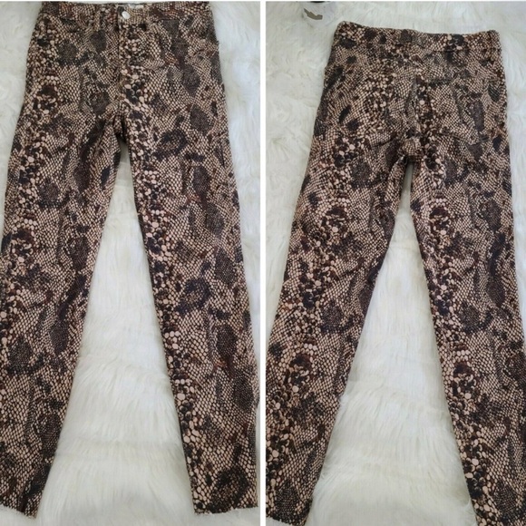 Free People High-Rise Black Tan Snake Print Raw Hem Jeans Women’s Multi Size NWT - Picture 5 of 10
